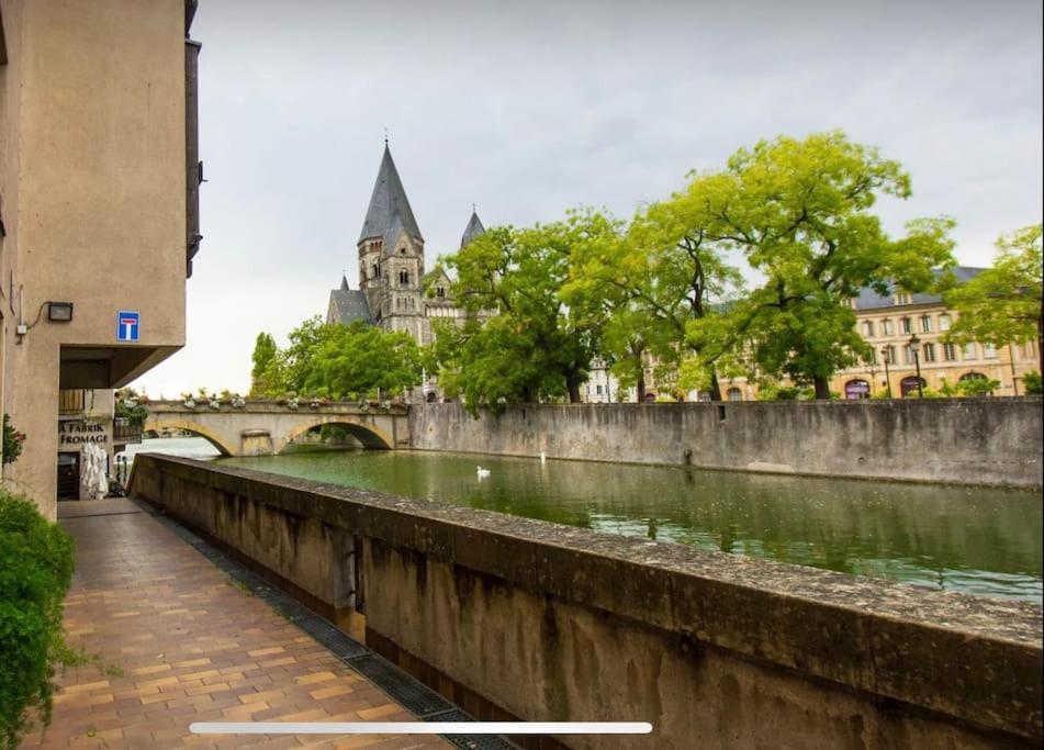 Superbe Appartement En Plein Coeur De Metz. Exterior foto